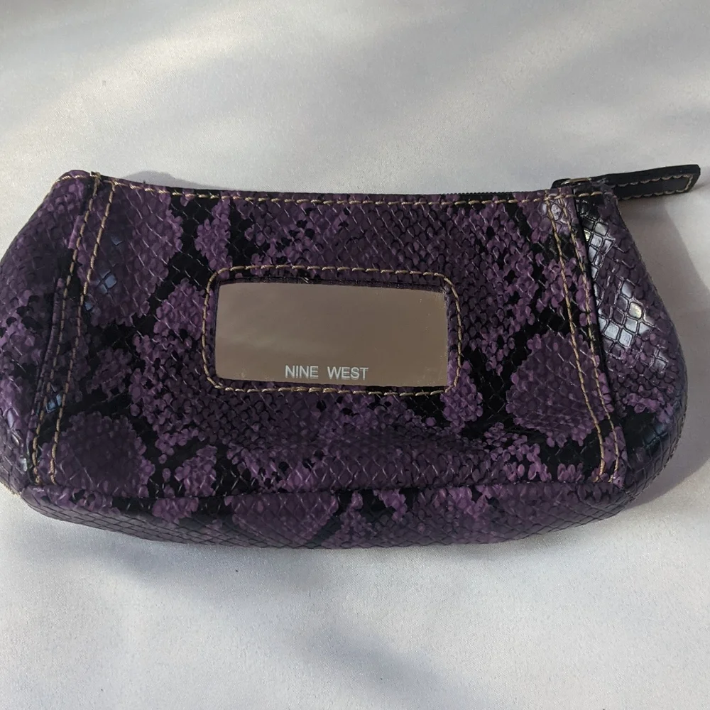 Nine West Purse & Accessories - Picture 9 of 12